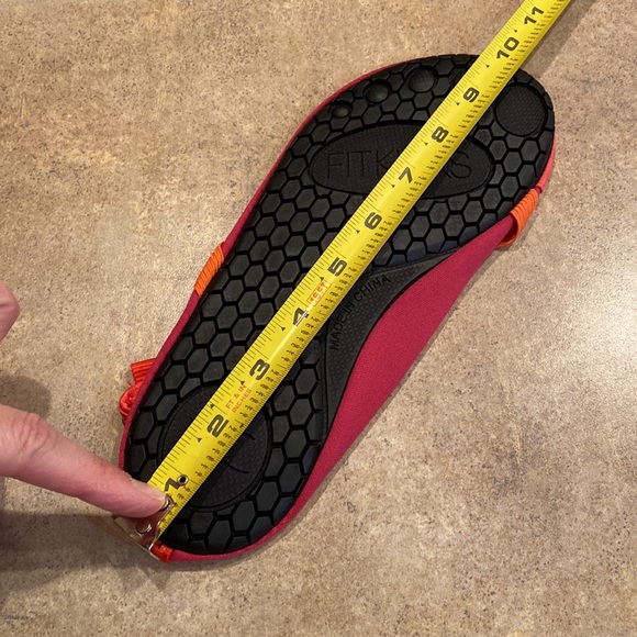 New never worn womens Fitkicks shoes see pics for measurements - Picture 6 of 6